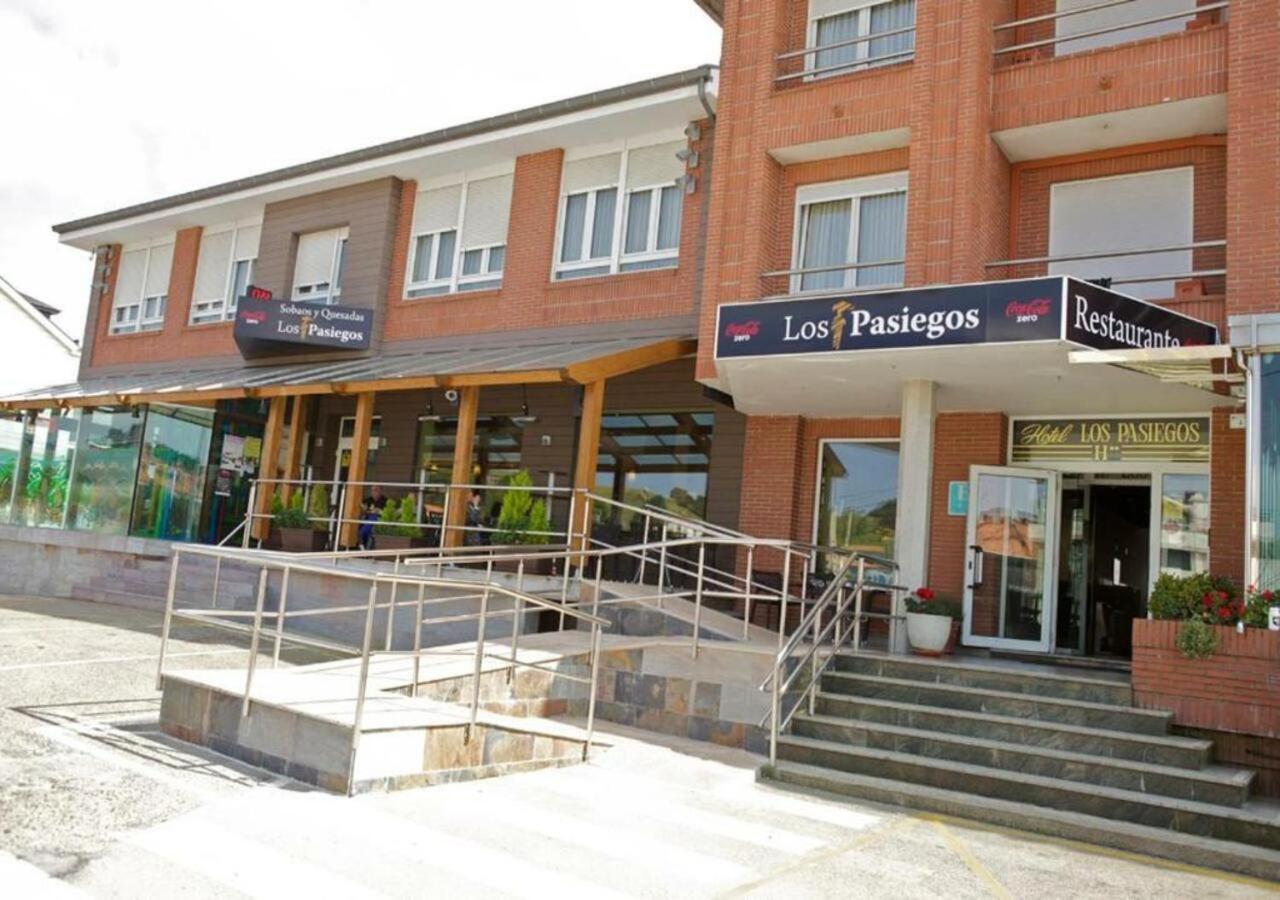 Hotel Los Pasiegos Оснайо Екстер'єр фото